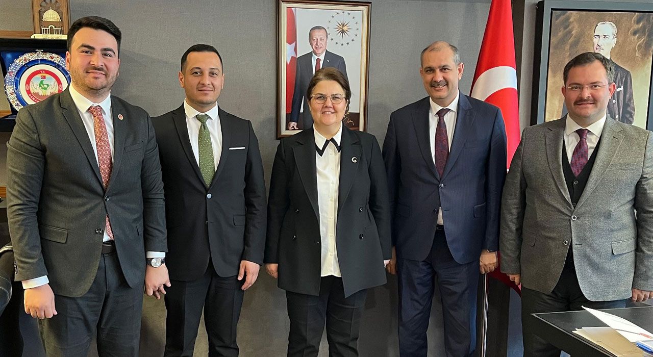 AK Parti Osmaniye Heyeti TBMM’de Derya Yanık’ın Misafiri Oldu