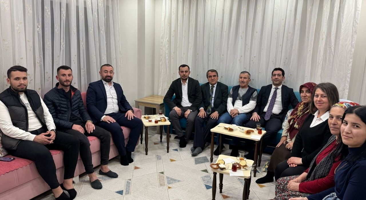 AK Parti Osmaniye İl Başkanlığı’ndan 40 Evde İftar Programı