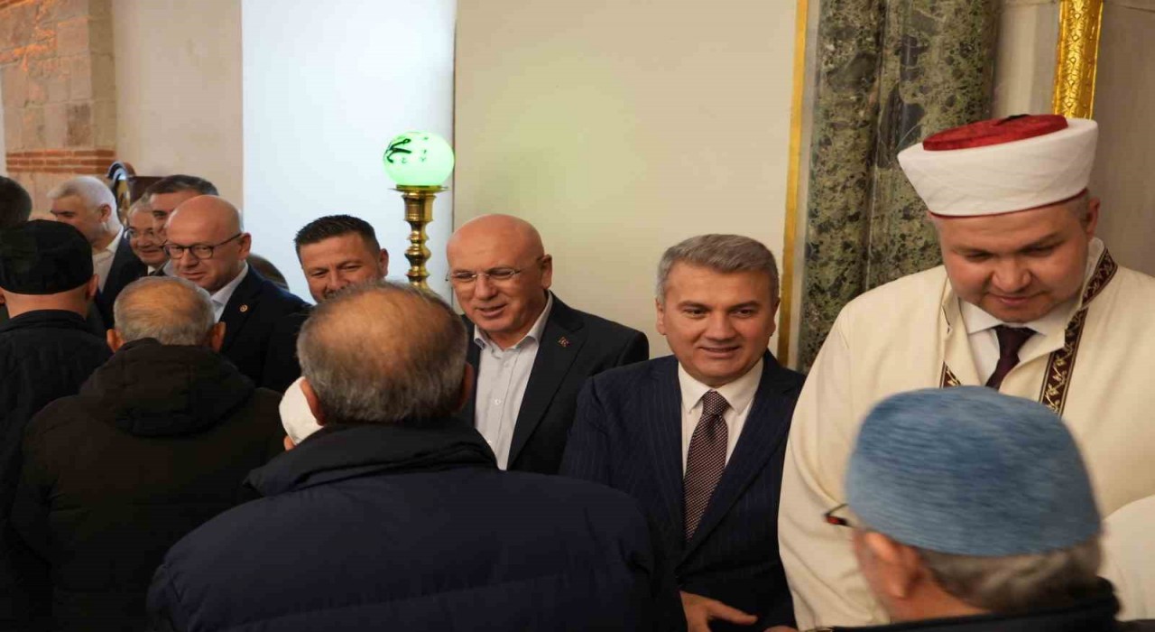 AK Parti ve CHP Balıkesirde bayramlaştı