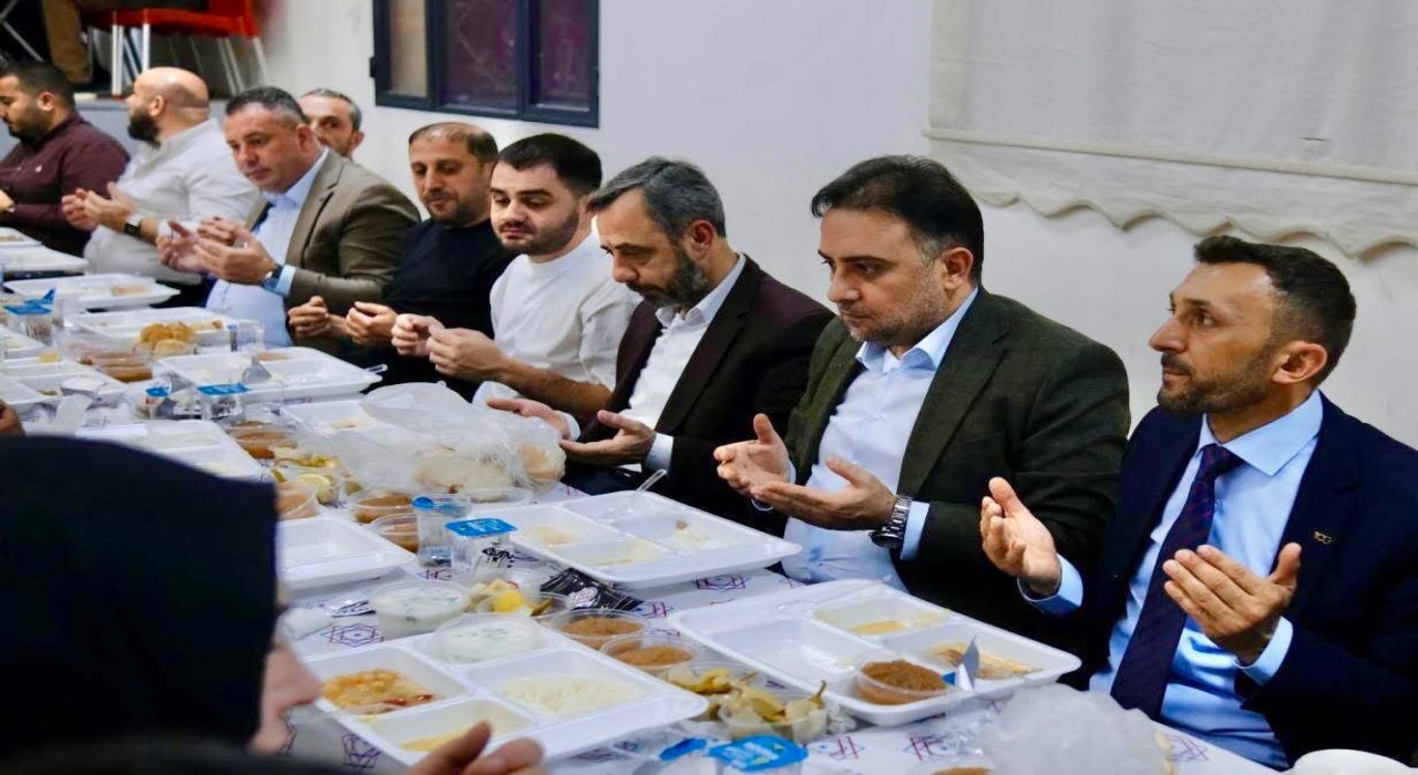 AK Partili Baybatur Sarıgölde temaslarda bulundu