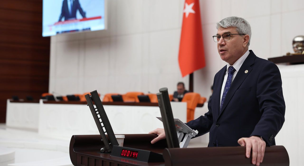 AK Partili Gülsoy, Kadirli’nin Düşman İşgalinden Kurtuluşunu Kutladı
