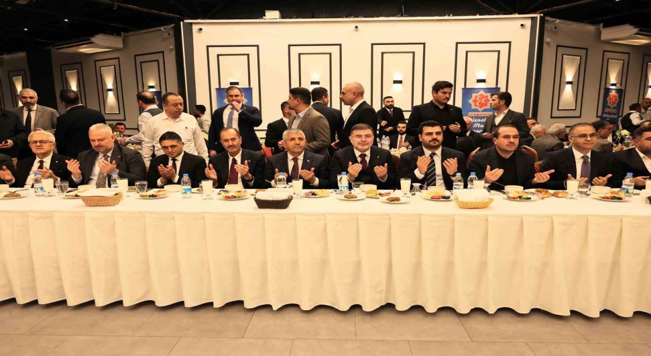 AK Partili Saygılı: Gençleri sokağa çağırıp polisimizle karşı karşıya getirenlere prim vermeyin