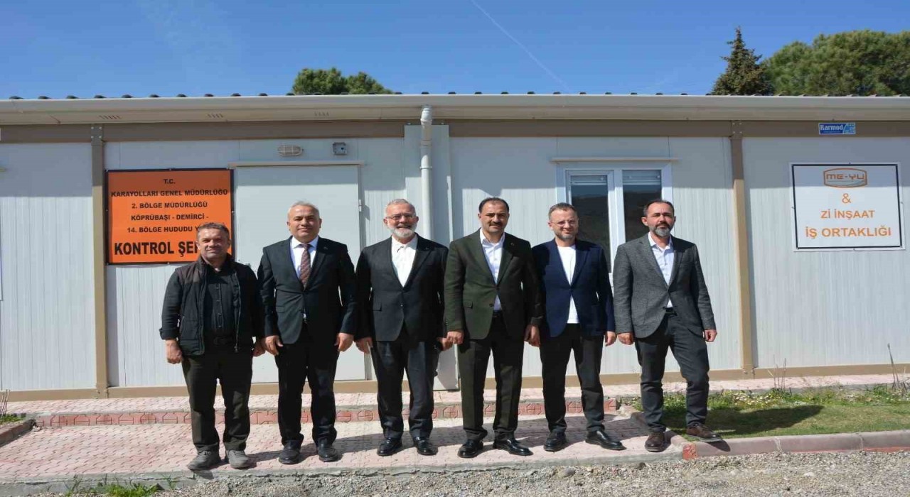 AK Partili Yenişehirlioğlu Demircide temaslarda bulundu