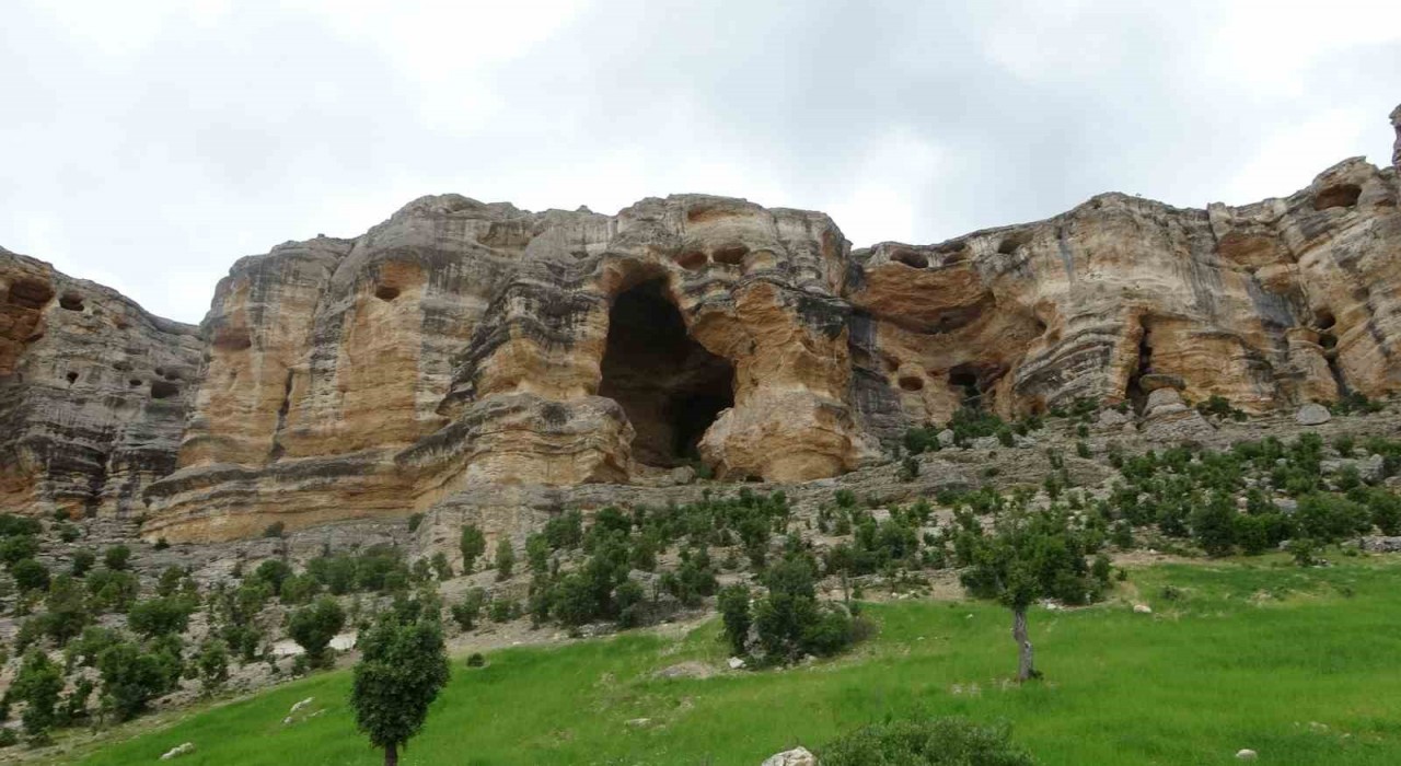 Akçadağ Küçükkürne mağaraları turizme kazandırılacak