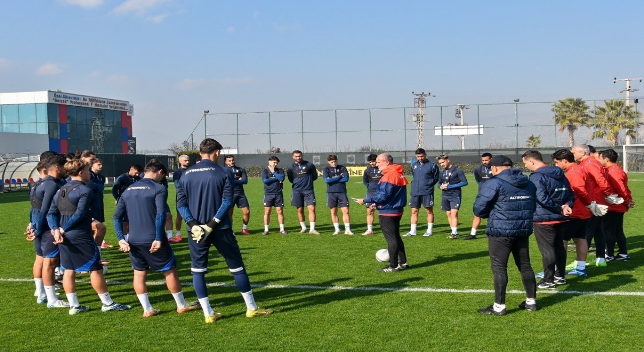 Altınordunun konuğu Karaköprü Belediye Spor