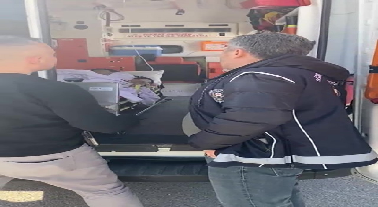 Amasyada ambulanstan kaçak göçmen çıktı