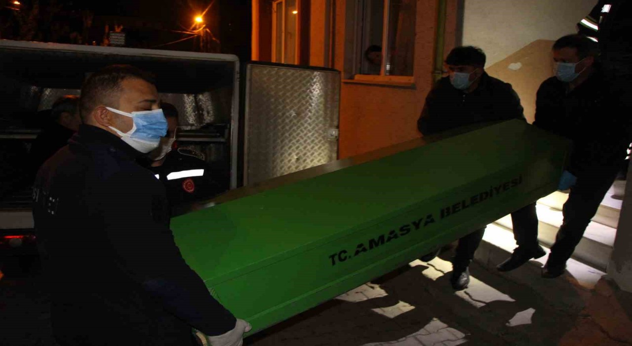 Amasyada ocaktan sızan gazdan zehirlenen yaşlı kadın hayatını kaybetti