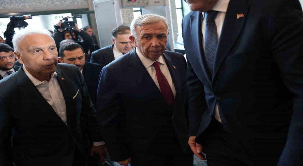 Ankara Büyükşehir Belediye Başkanı Mansur Yavaş Saraçhaneye geldi