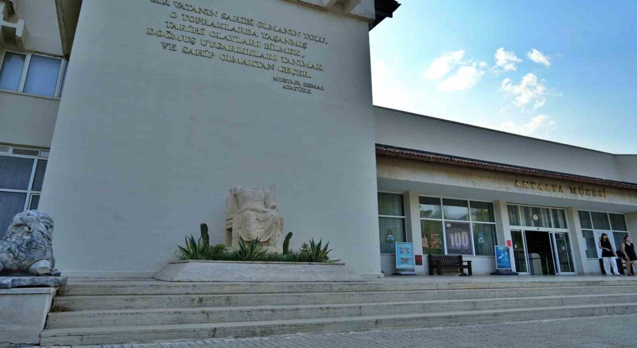 Antalya Arkeoloji Müzesi aynı alanda yeniden inşa edilecek