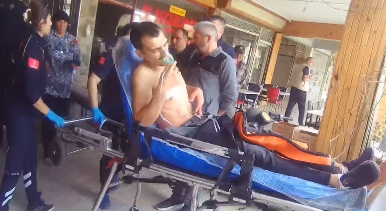 Antalyada baba oğul kavgası kanlı bitti