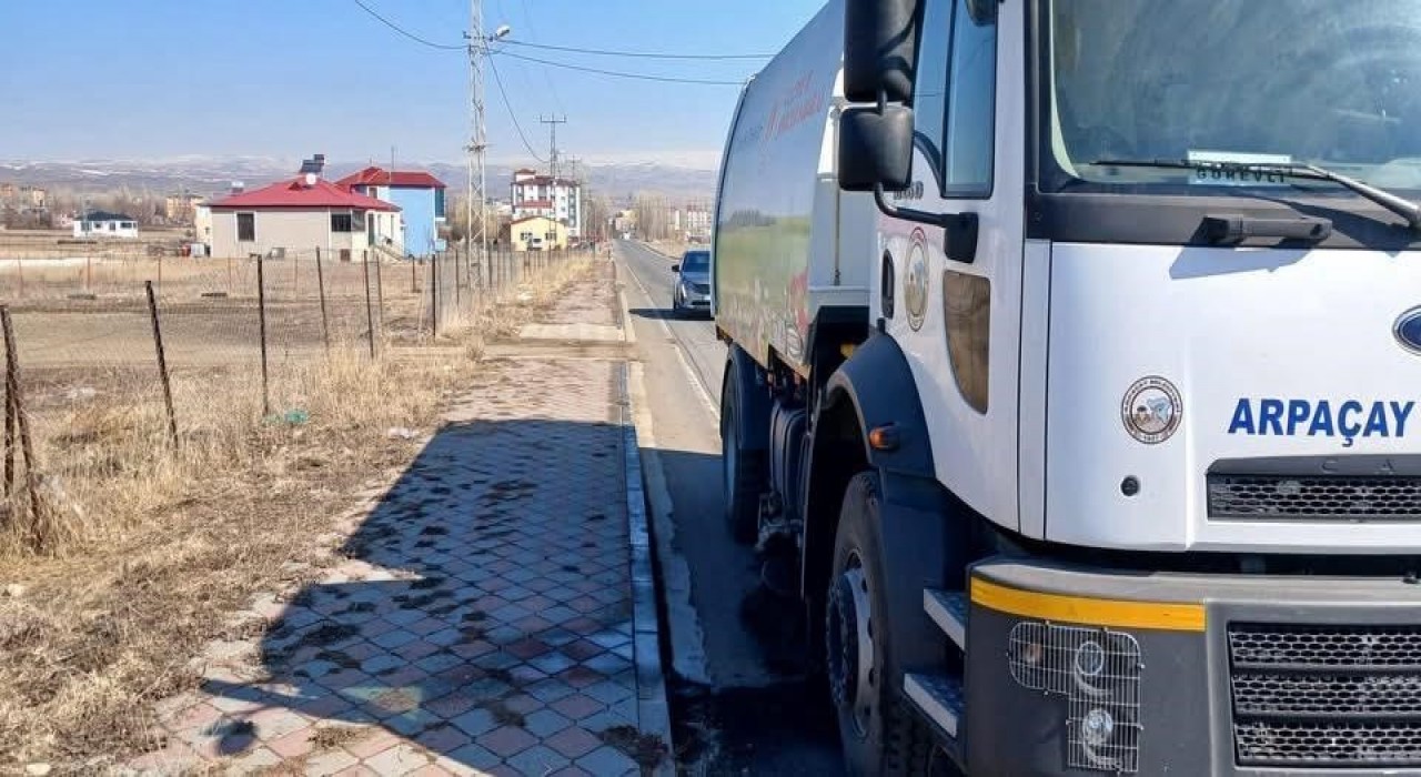 Arpaçay Belediyesinden bahar temizliği seferberliği