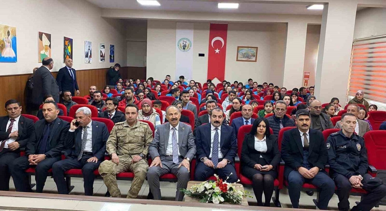 Arpaçayda İstiklal Marşının Kabulünün 104. Yıldönümü