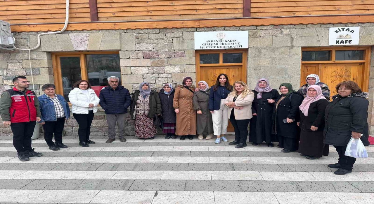 Artvinde kadın kooperatifçiliği için eğitim düzenlendi