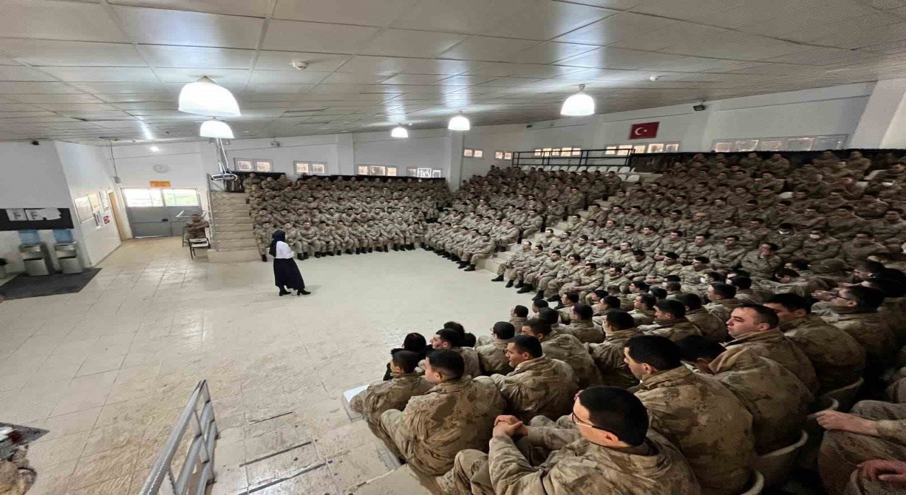 Askerlere bağımlılıkla mücadele eğitimi