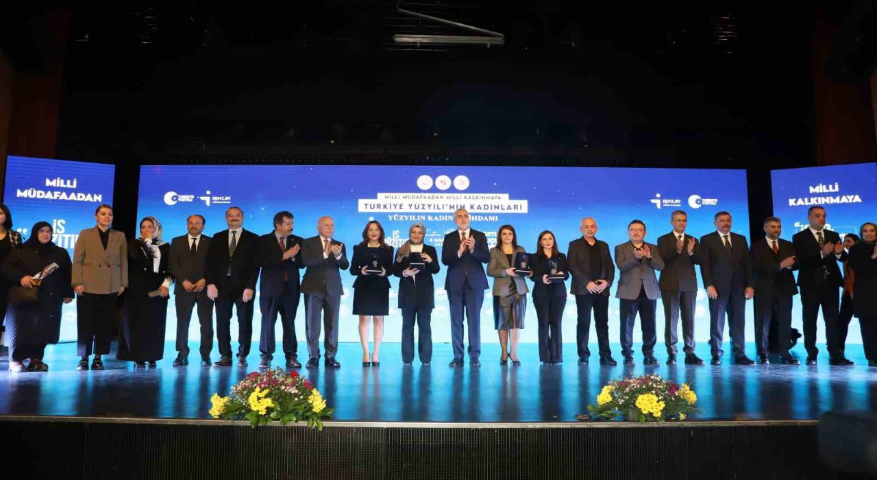 Atatürk Üniversitesinde Kadın istihdam sistemi iş-pozitif tanıtım programı gerçekleştirildi