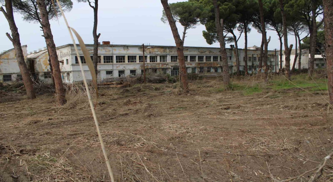 Atatürkün Aydına bıraktığı miras, Nazilli Basma Fabrikası şimdilerde atıl kaldı