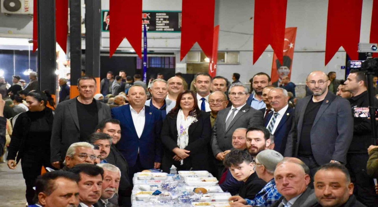 Aydın Büyükşehir Belediyesi Bozdoğanda iftar programı düzenledi