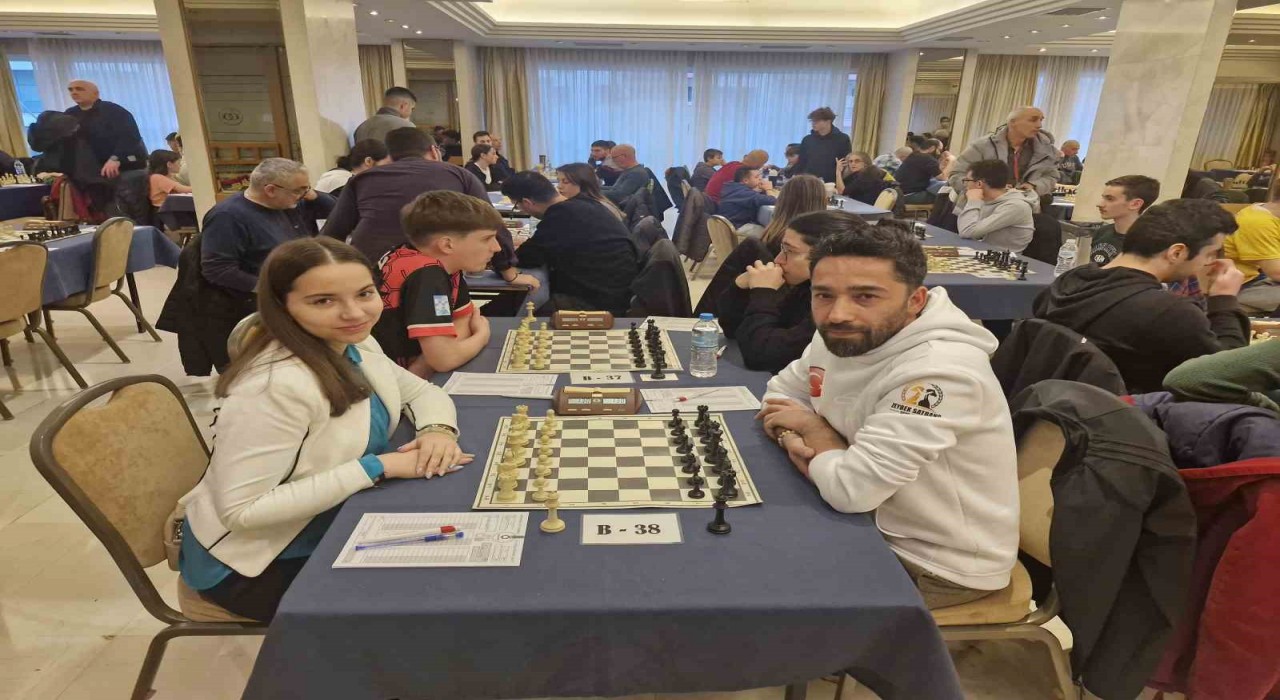 Aydın Zeybek Satranç Spor Kulübü, Vardaris Open Turnuvasında Türkiyeyi temsil ediyor
