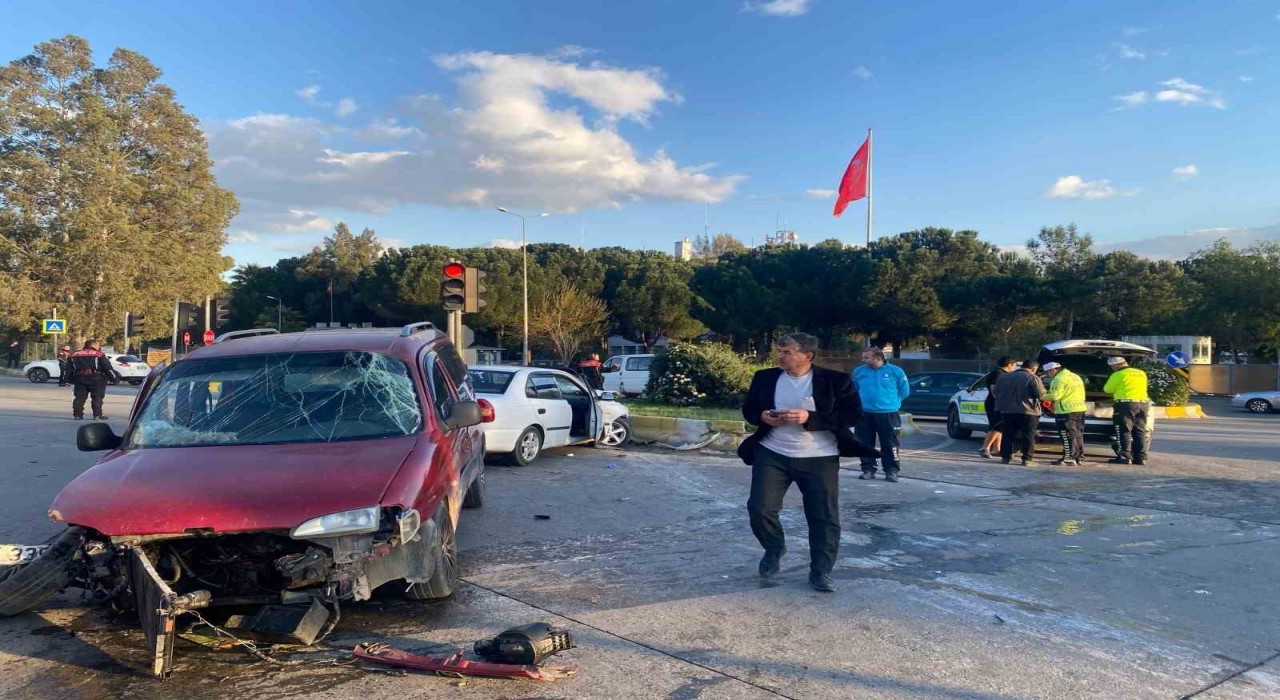 Aydında trafik kazası: 7 yaralı