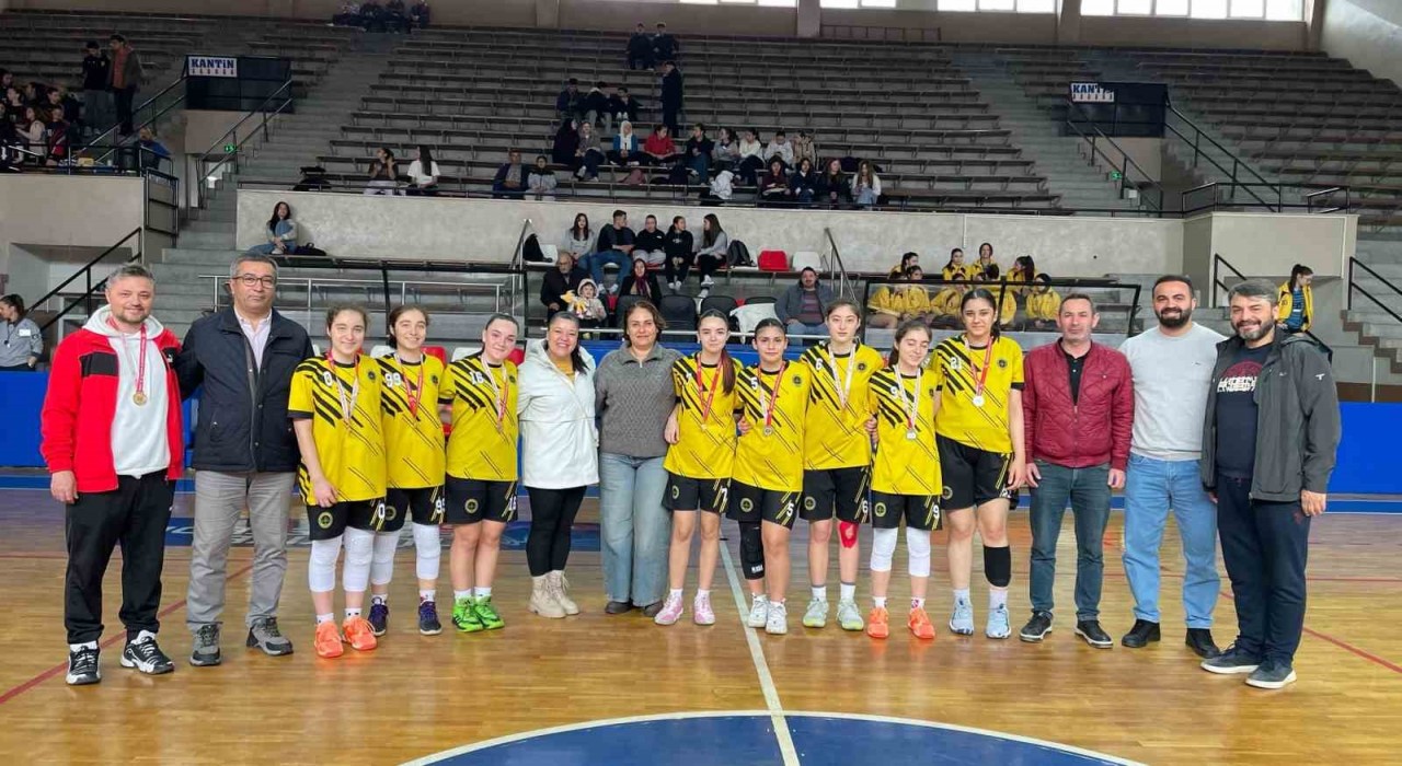 Aydında Yıldız Basketbol Grubu Müsabakaları tamamlandı