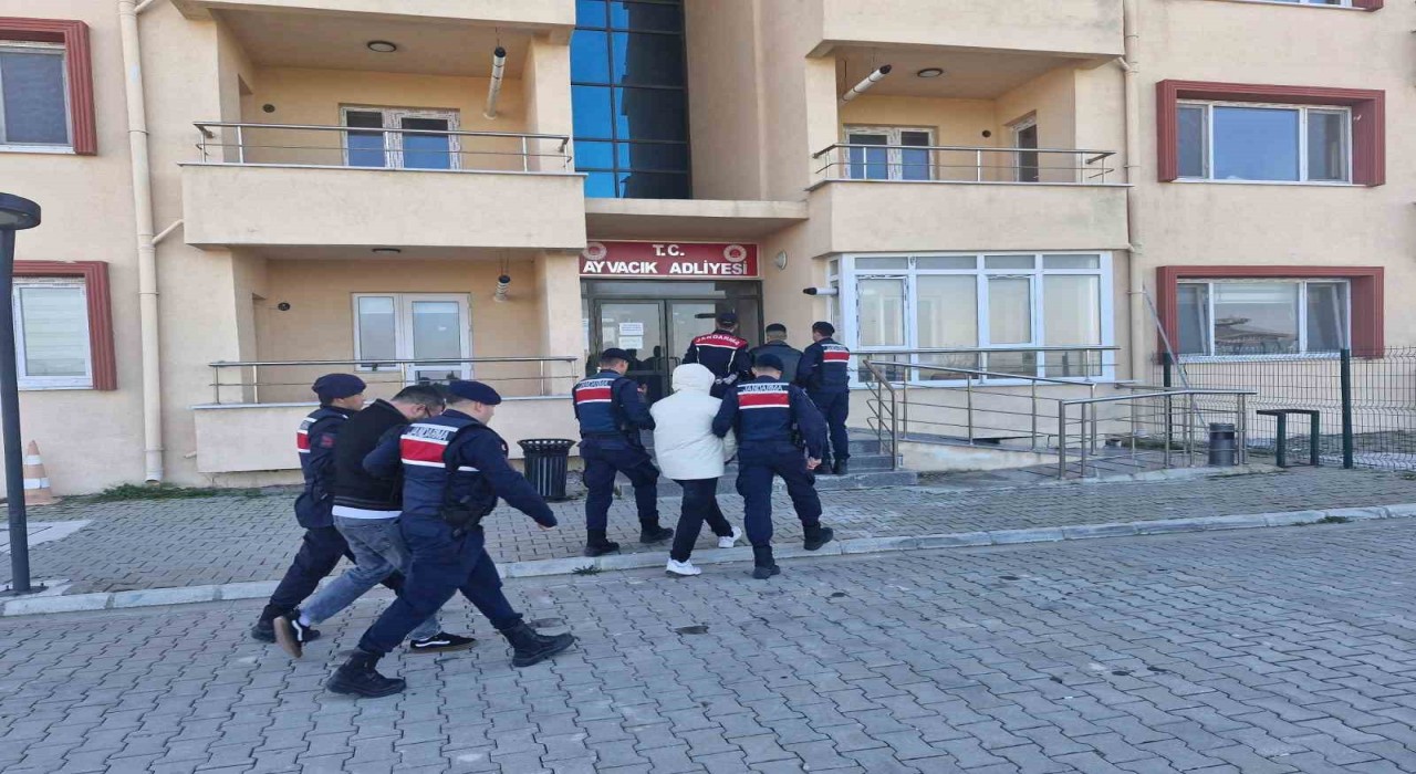 Ayvacıkta darbedilen kişi hayatını kaybetti, 2 kişi tutuklandı