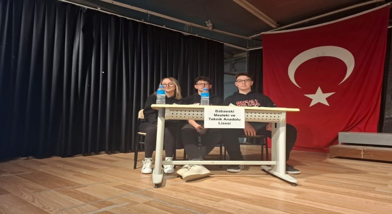Babaeskide liseler arası münazara etkinliği yapıldı