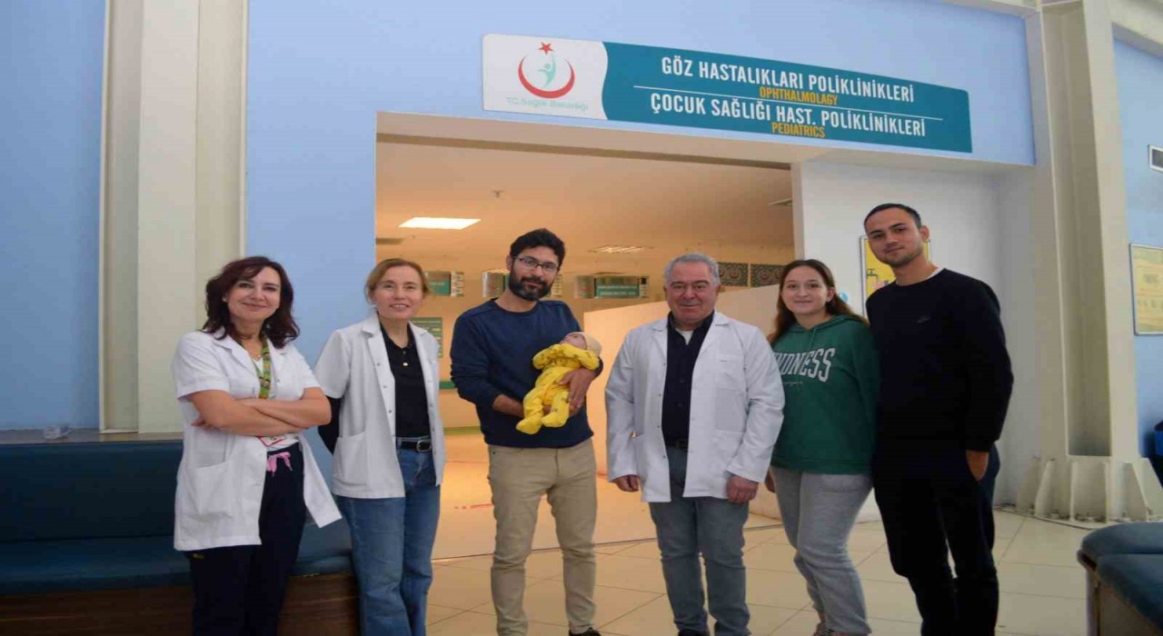 Bağırsakları dışarıda doğan bebek Muğla EAHta sağlığına kavuştu