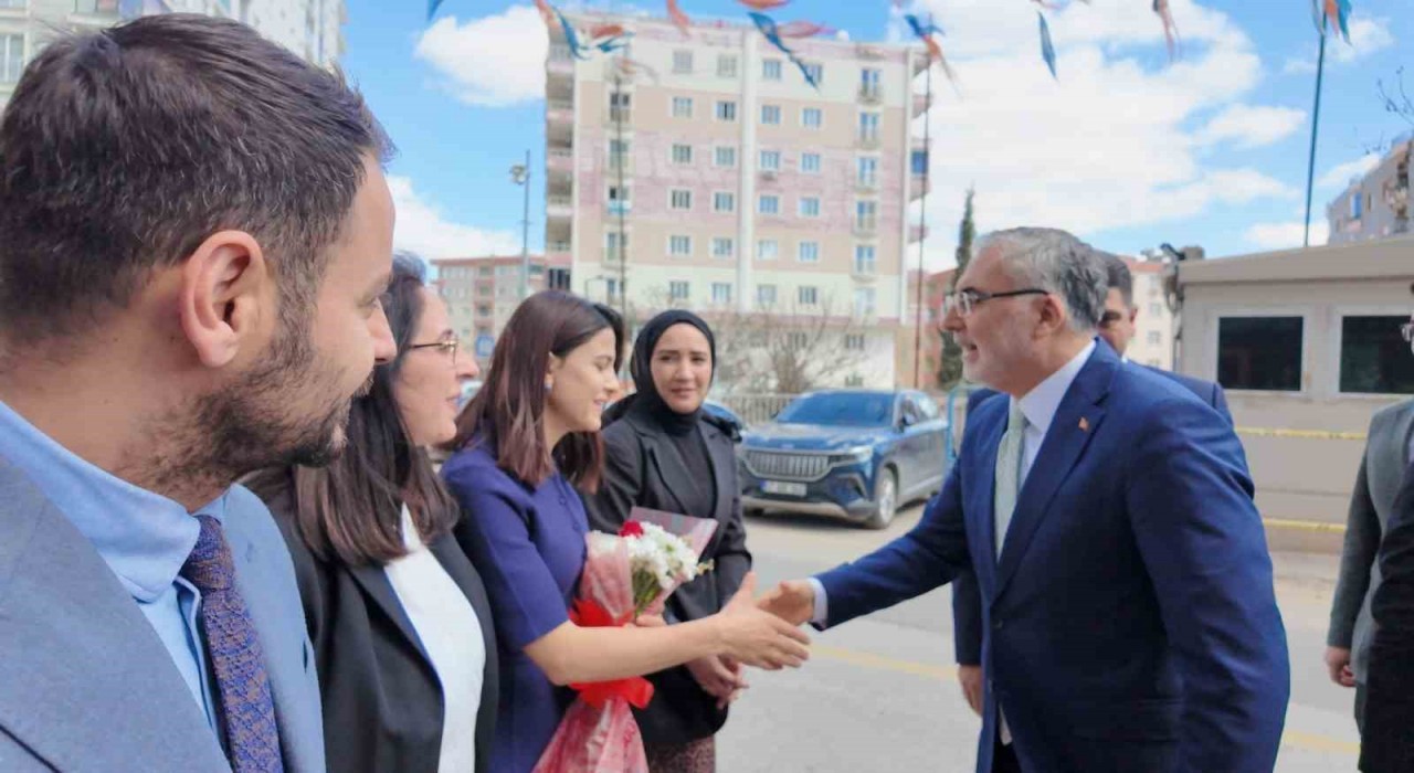Bakan Işıkhan Mardinde