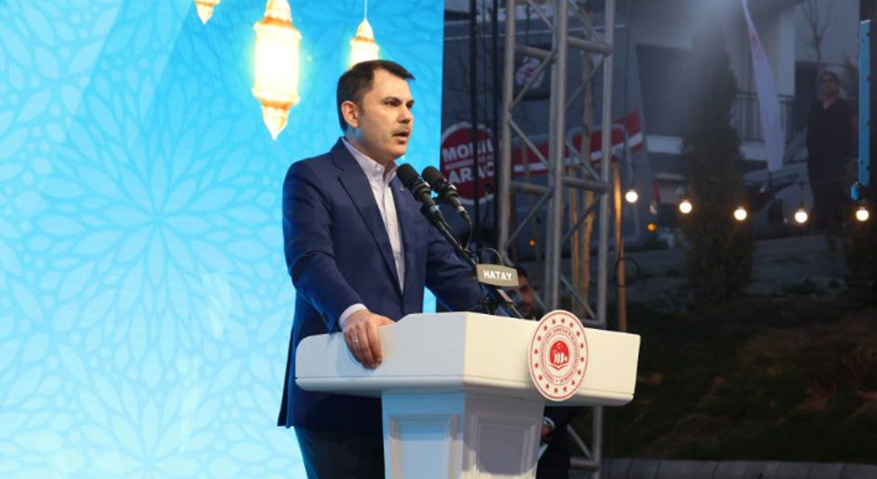 Bakan Murat Kurum Hatay’da Depremzedelerle İftar Yaptı