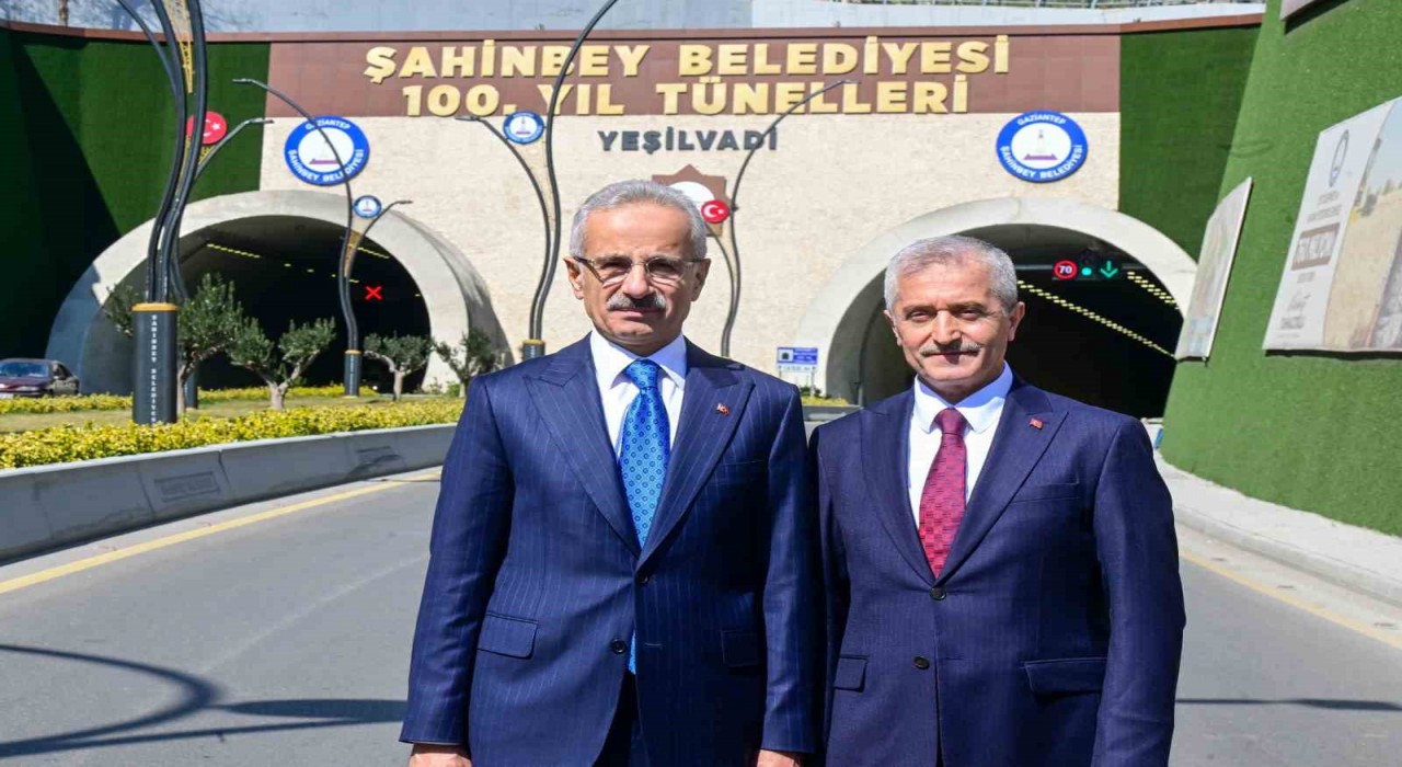 Bakan Uraloğlundan Şahinbey Belediyesi 100. yıl tünellerine tam not