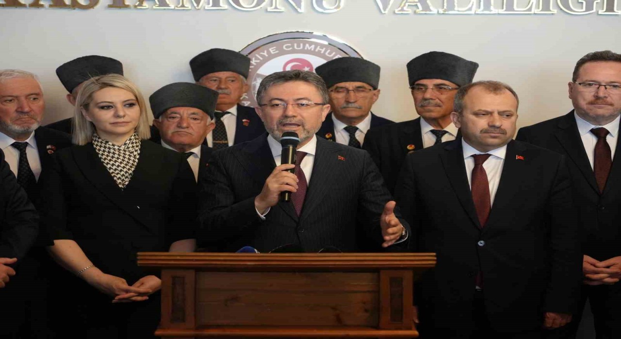 Bakan Yumaklı: 10 binlerce insanın katledilmesine şahitlik yapıyoruz