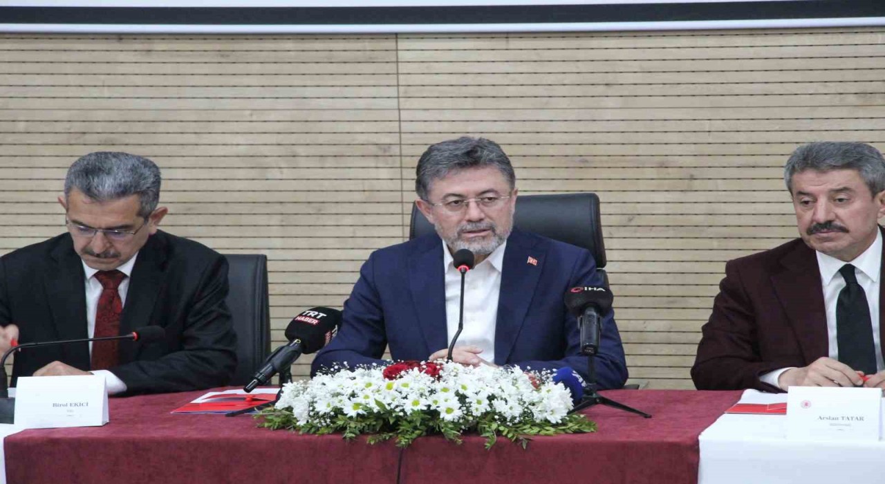Bakan Yumaklı: 2025 yılı yatırım programında 10.3 milyar lira maliyetli 57 tane projemiz var