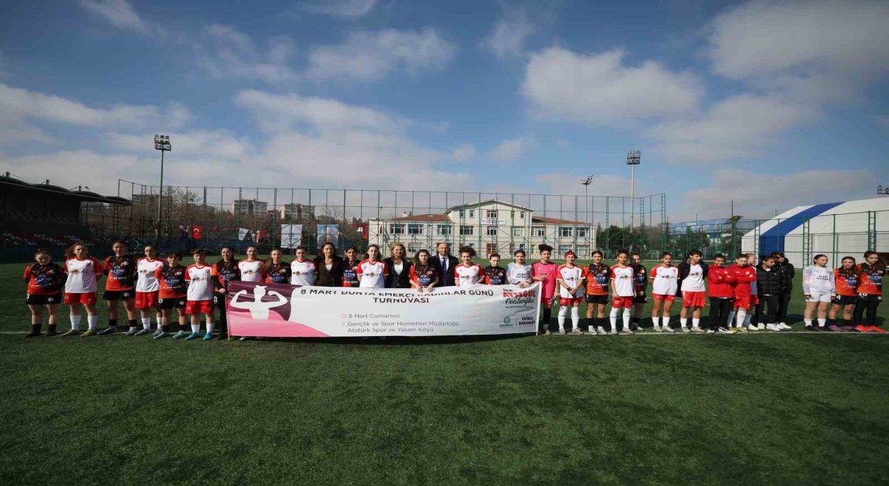 Bakırköyde Dünya Emekçi Kadınlar Günü Turnuvası düzenlendi