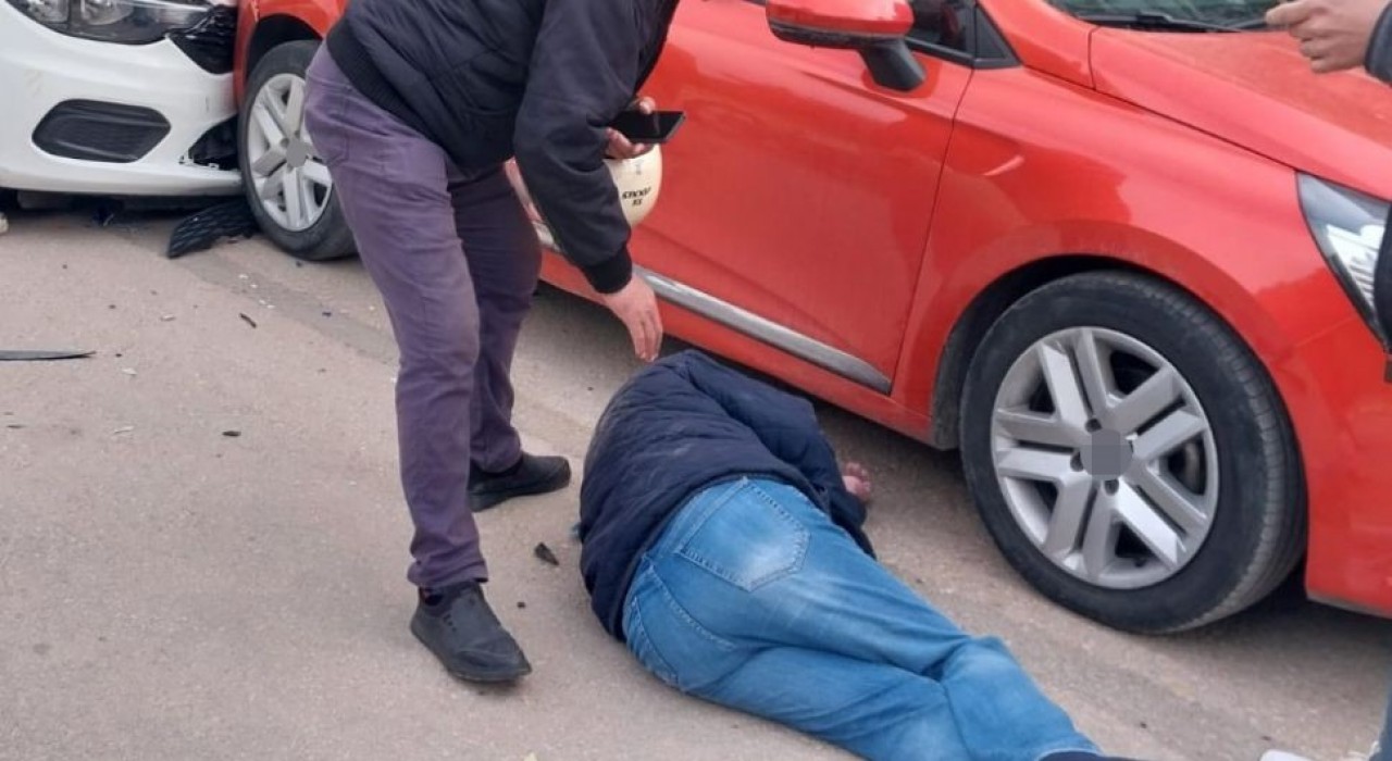 Balıkesirde eski milletvekilinin çarptığı motosikletli hayatını kaybetti