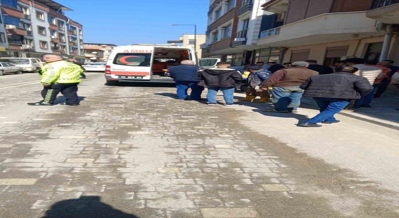 Balıkesirde tüfekli saldırıda 2 kişi yaralandı