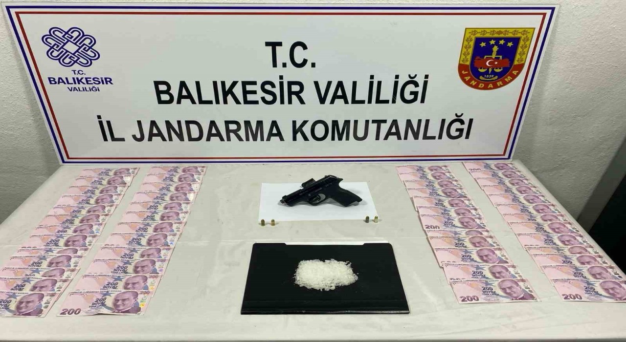 Balıkesirde uyuşturucu operasyonu: 6 şüpheli gözaltında