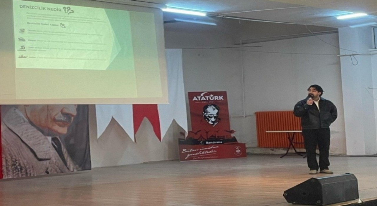 Bandırmada lise öğrencilerine Mavi Vatan anlatıldı