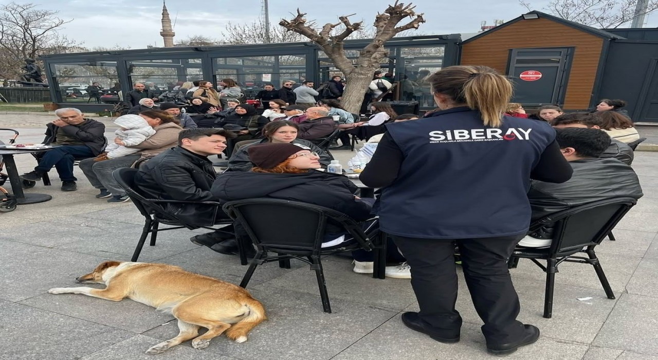 Bandırmada 2 bin 150 kişiye siber güvenlik eğitimi verildi