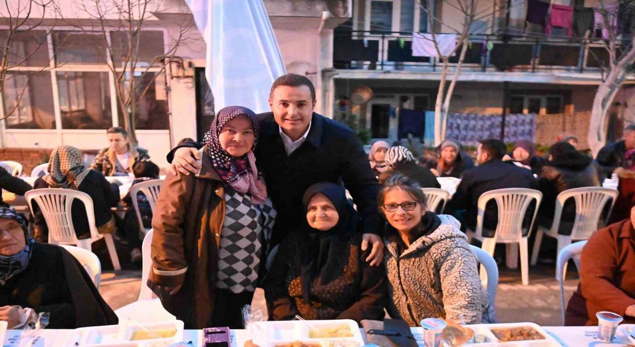 Başkan Ahmet Akın: Balıkesir için Gece gündüz çalışıyoruz