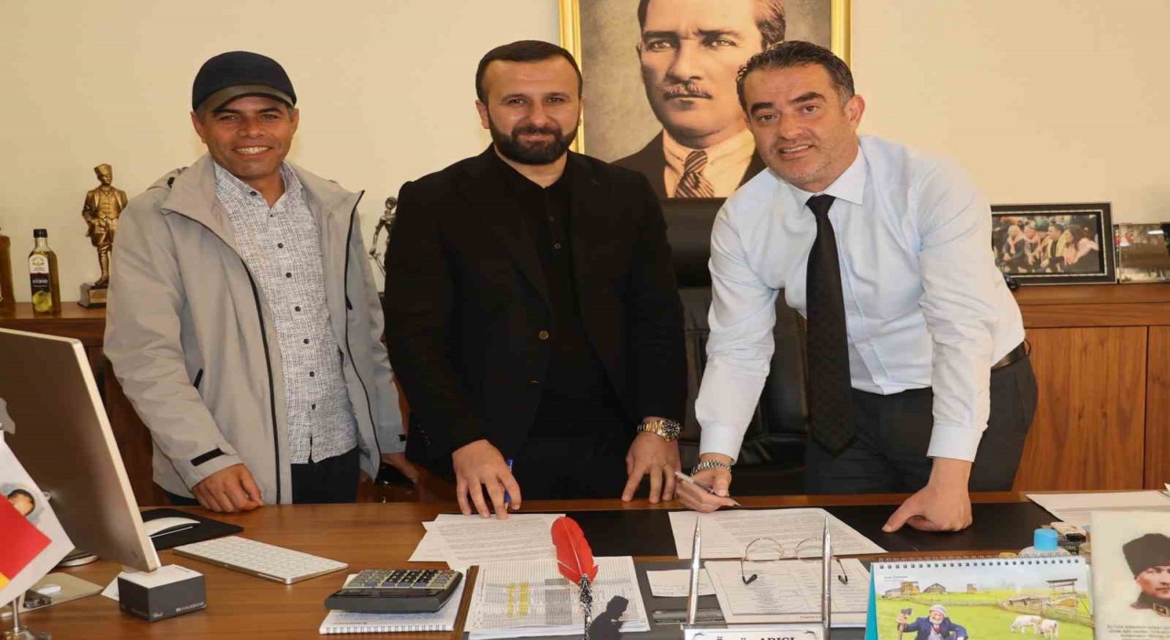Başkan Arıcı: Yeniköye ait olan Çamlık, Yeniköyde kalacak