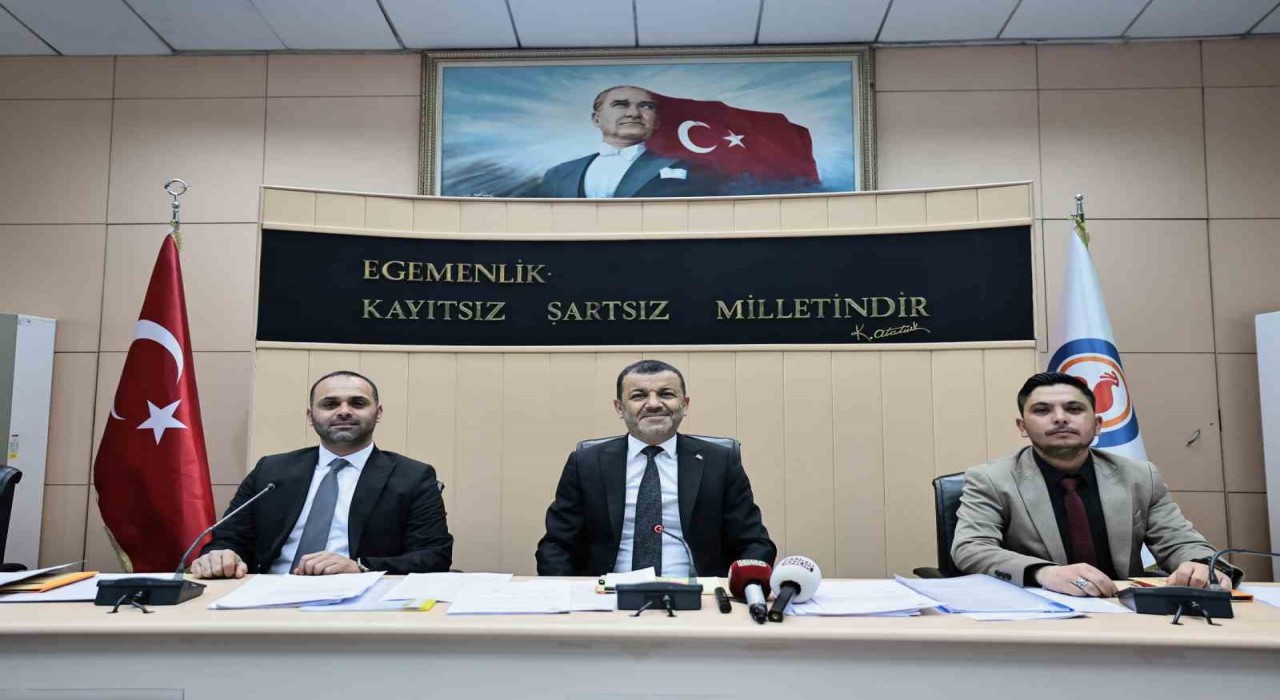 Başkan Çavuşoğlundan hasta yakınları ve gençleri ilgilendiren iki müjde