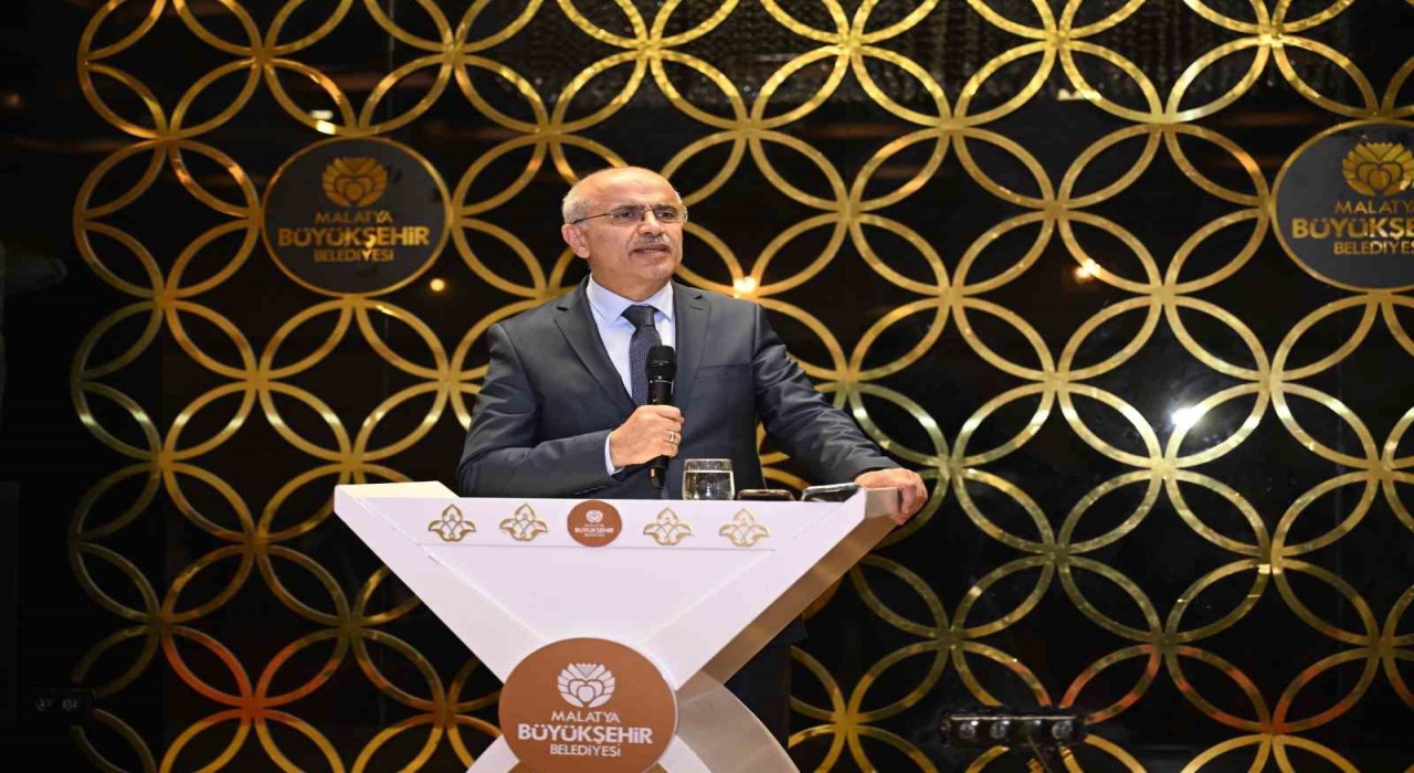 Başkan Er: Konutlar hazirandan itibaren teslim edilecek