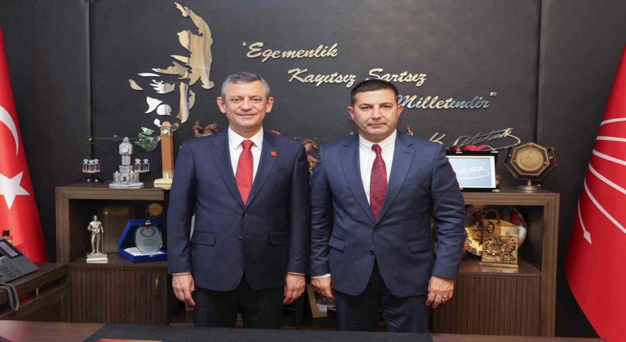 Başkan Günel, CHP Genel Başkanı Özelle görüştü