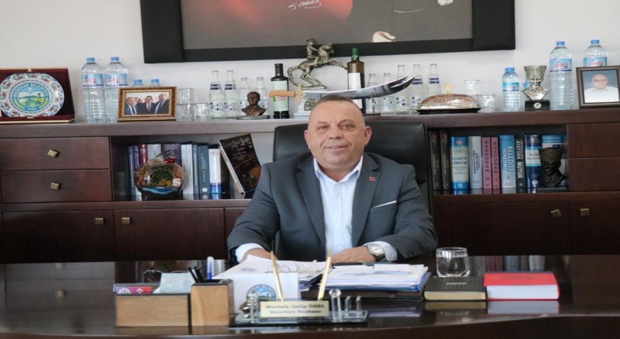 Başkan Özelden 8 Mart Dünya Kadınlar Günü mesajı