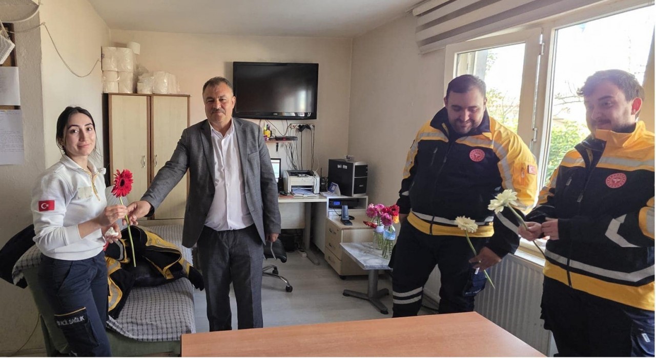 Başkan Pütün sağlık çalışanlarını 14 Martta yalnız bırakmadı