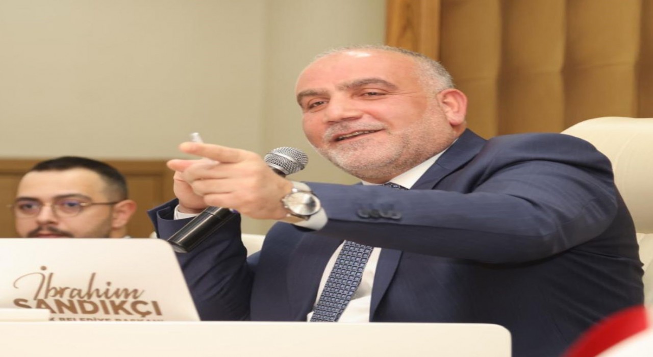 Başkan Sandıkçı: Borçsuz belediye olarak yolumuza devam ediyoruz