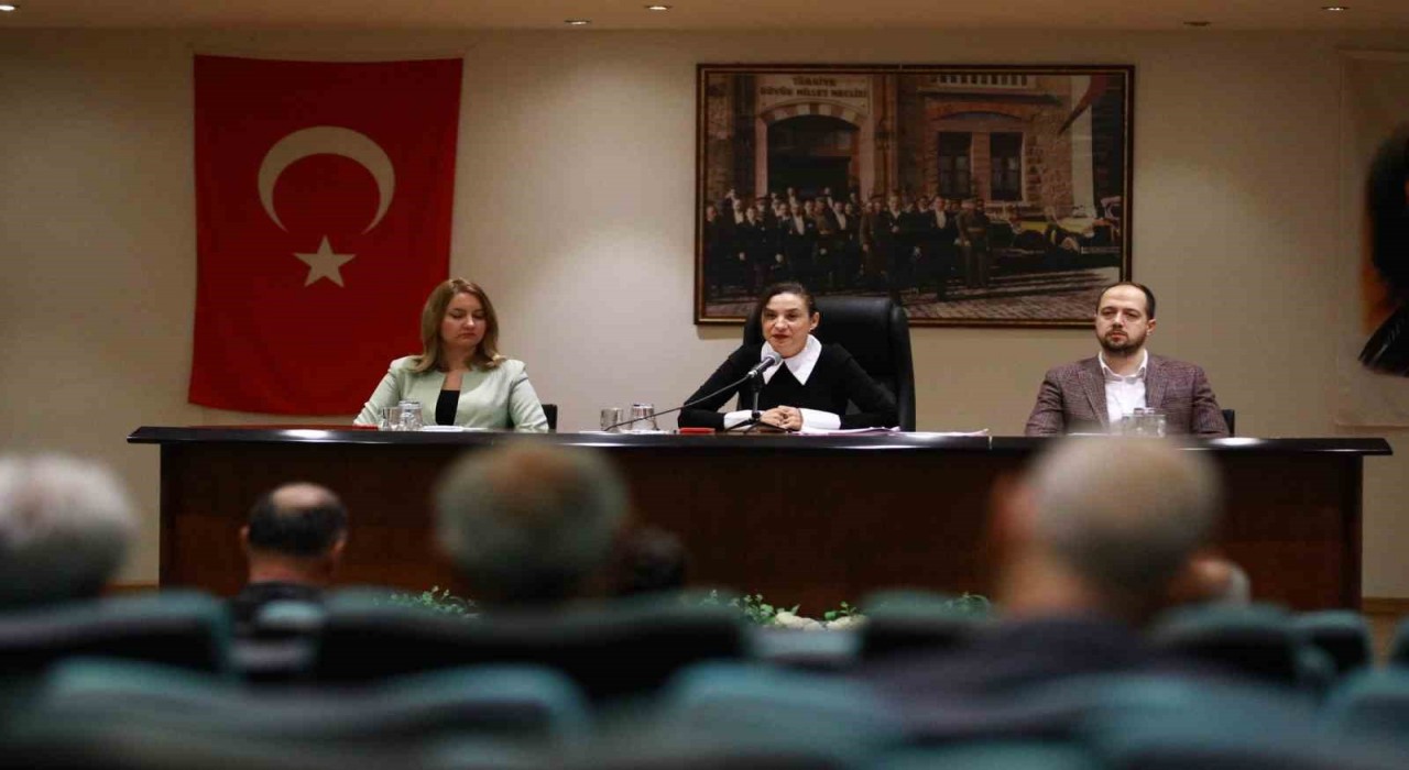 Başkan Sengelden 8 Mart vurgusu: Kadın yaşamın içinde mücadeledir