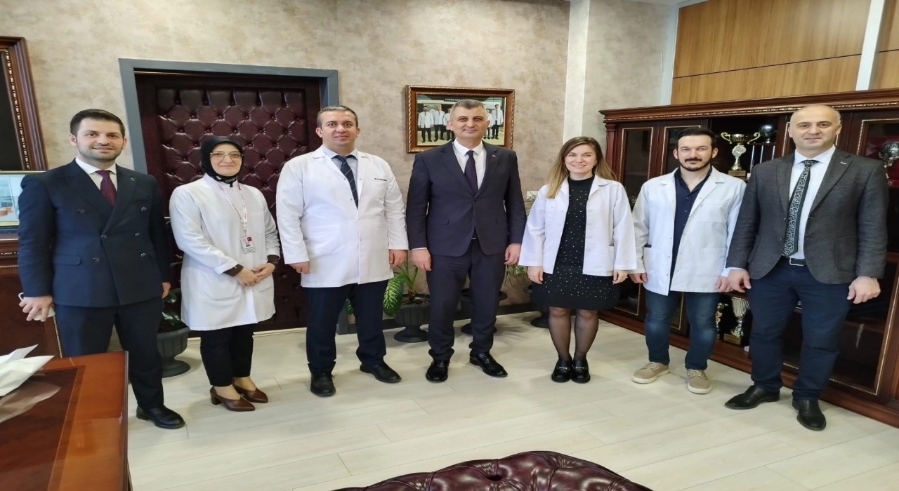 Başkan Sezer, sağlık çalışanlarının Tıp Bayramını kutladı