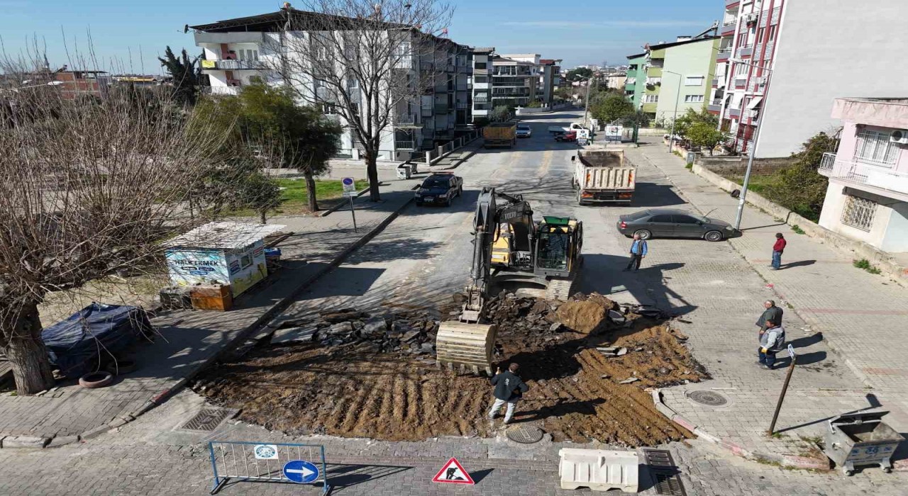 Başkan Tetik, yol çalışmalarını yerinde inceledi