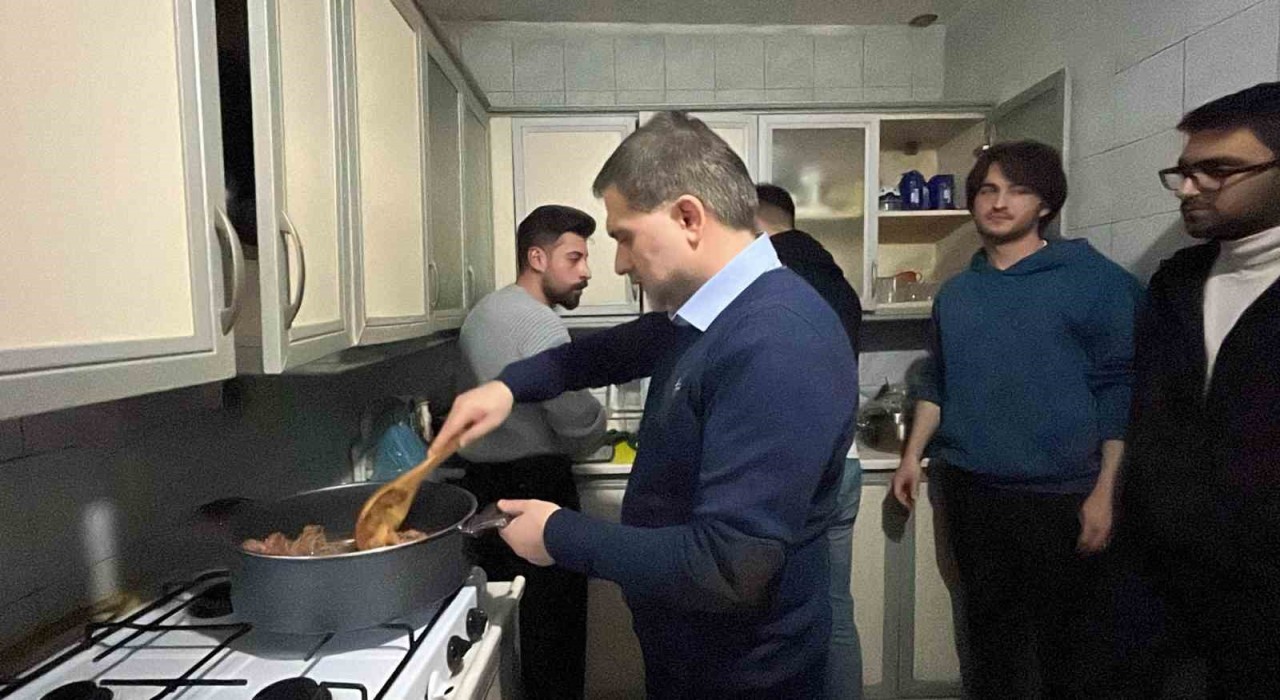 Başkan Uçar, Ramazanda geleneği bozmadı